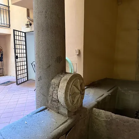 Cartari 11 Apartment